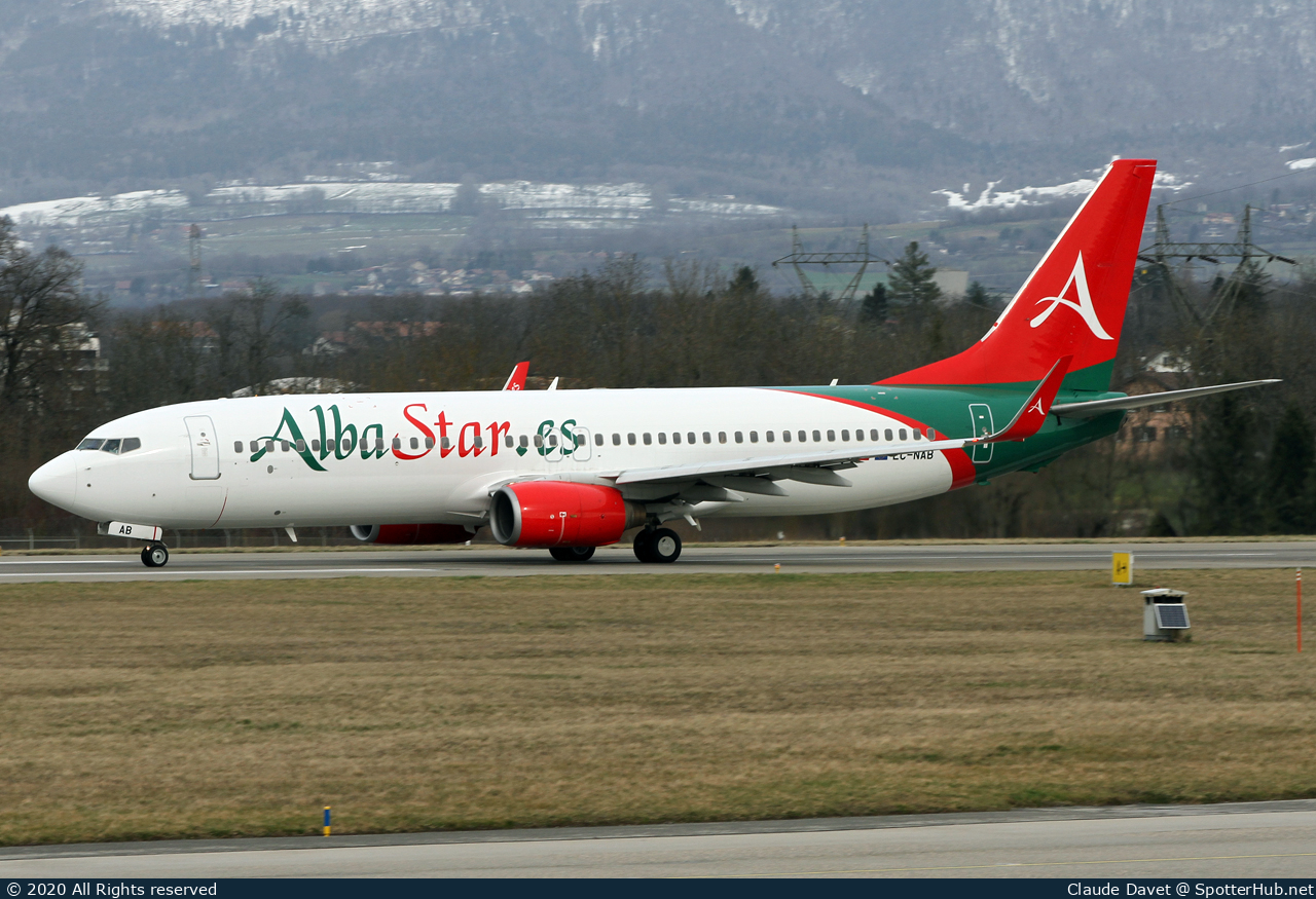Photo of EC-NAB - Boeing 737-81Q operated by AlbaStar