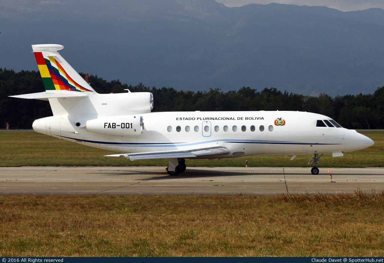Photo of FAB-001 - Dassault Falcon 900EX operated by Bolivian Air Force