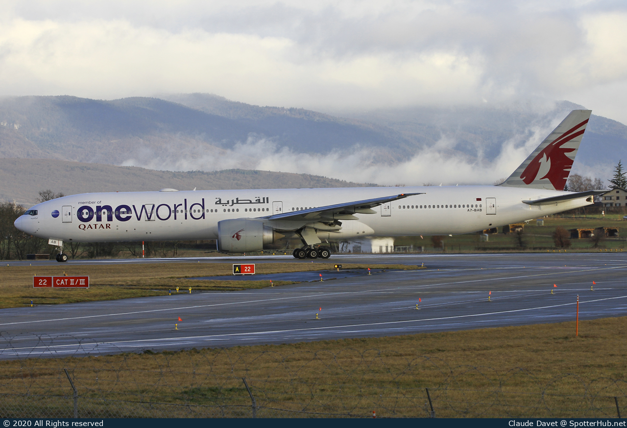 Photo of A7-BAB - Boeing 777-3DZ(ER) operated by Qatar Airways