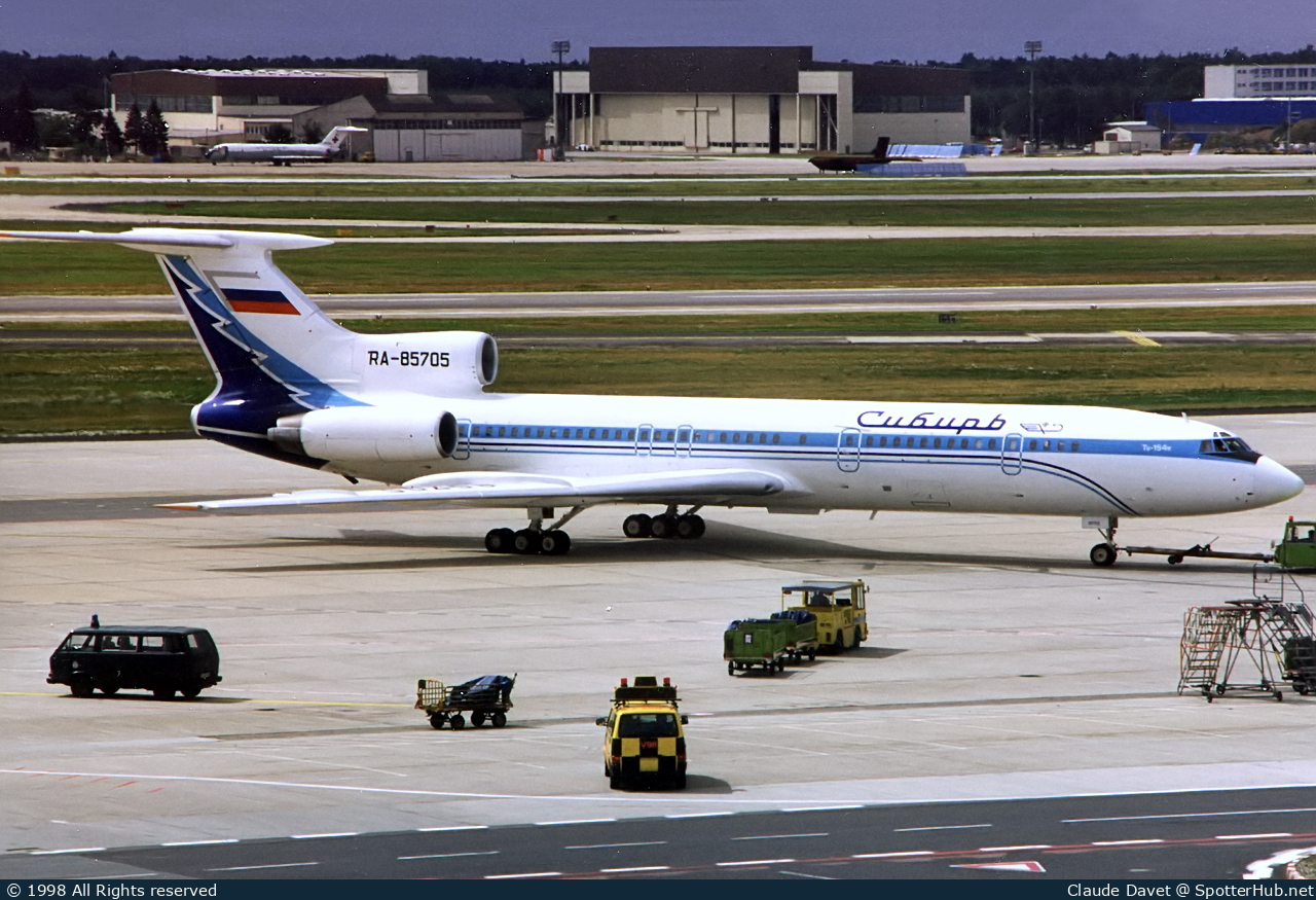 Photo of RA-85705 - Tupolev Tu-154M operated by Siberia Airlines