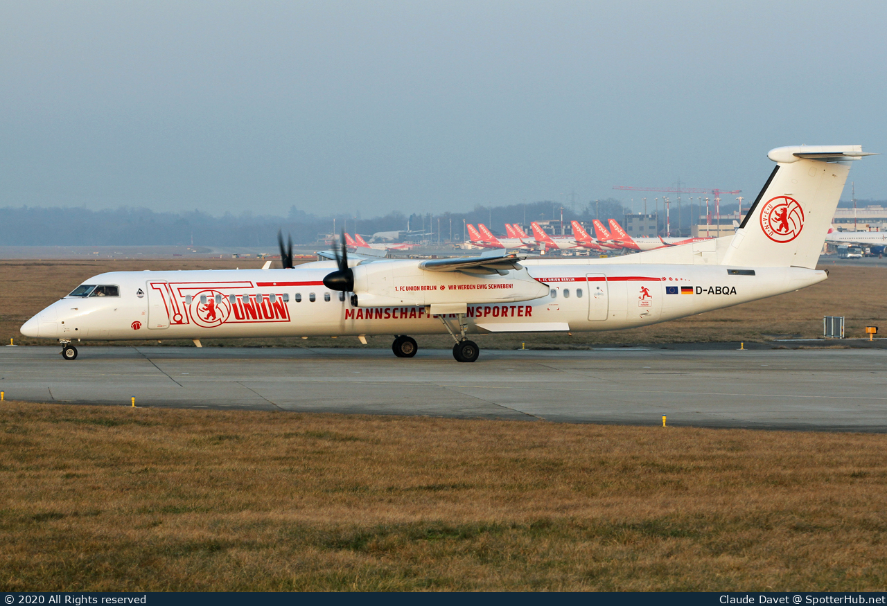 Photo of D-ABQA - Bombardier DHC-8-402 Dash 8 Q400 operated by LGW Luftfahrtgesellschaft Walter