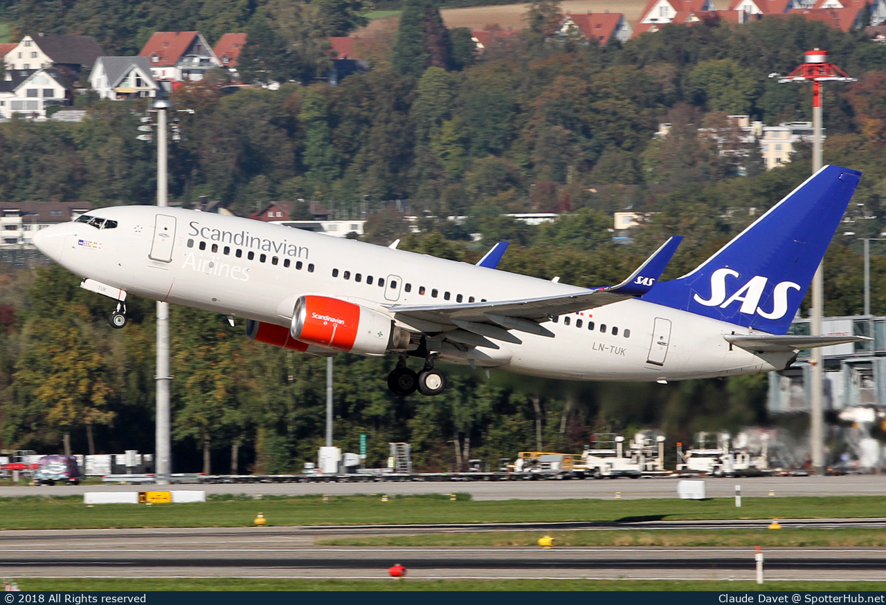 Photo of LN-TUK - Boeing 737-705 operated by SAS Scandinavian Airlines