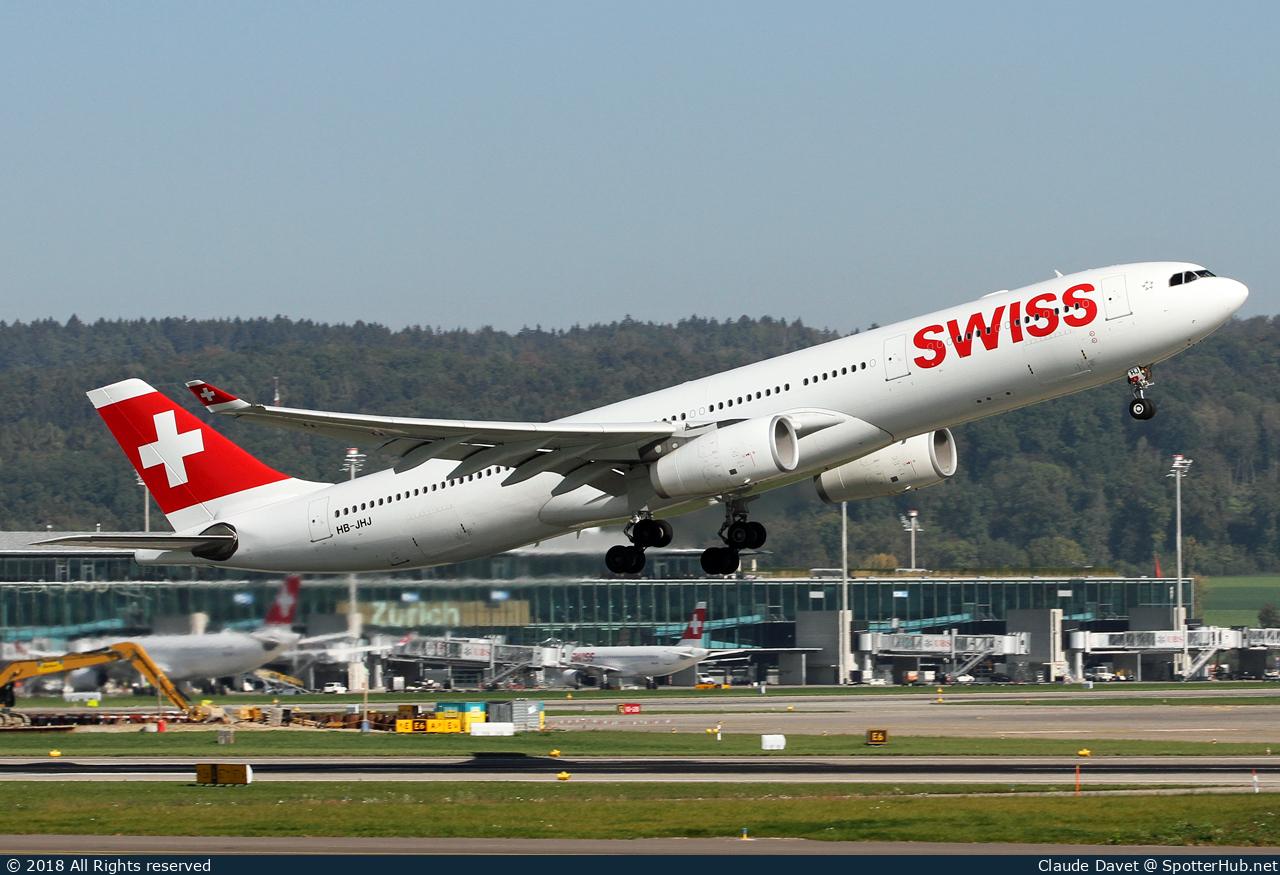 Photo of HB-JHJ - Airbus A330-343 operated by Swiss International Air Lines