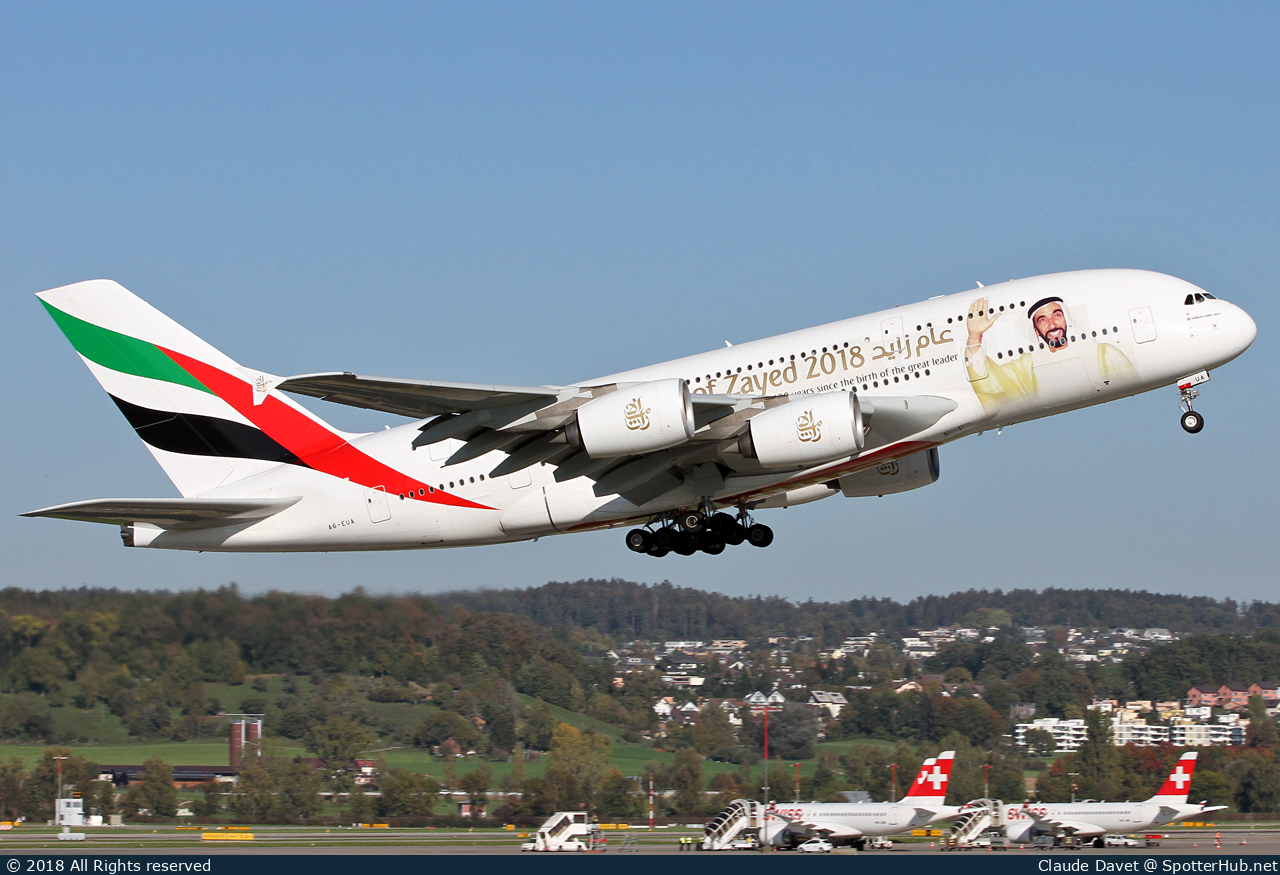 Photo of A6-EUA - Airbus A380-861 operated by Emirates