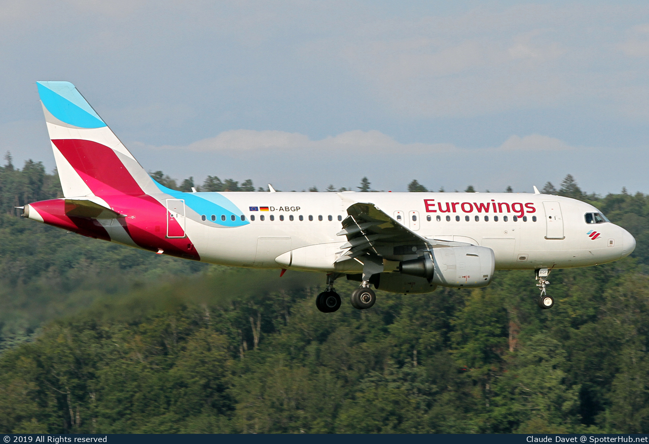 Photo of D-ABGP - Airbus A319-112 operated by Eurowings