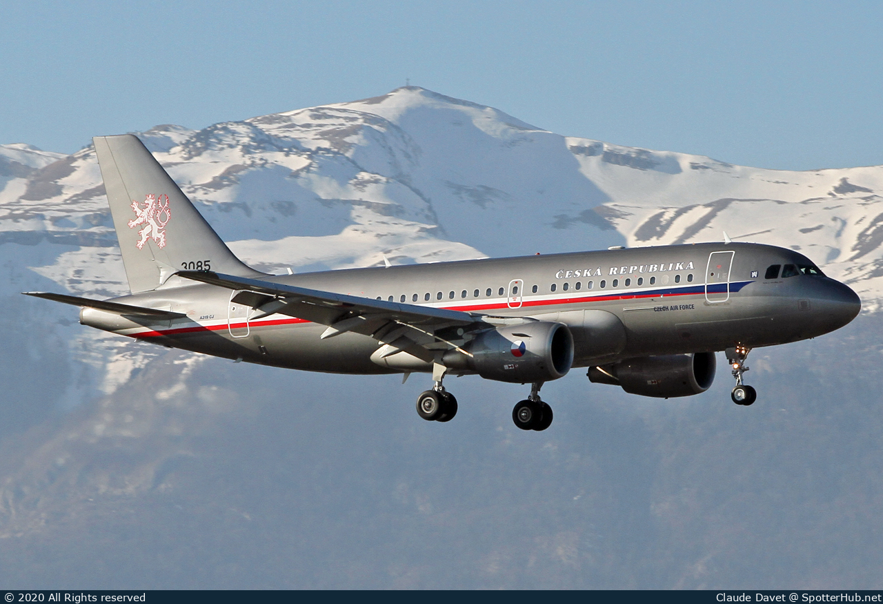 Photo of 3085 - Airbus A319-115(CJ) operated by Czech Air Force