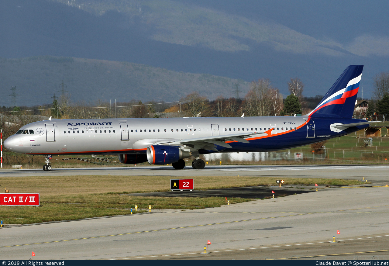 Photo of VP-BOC - Airbus A321-211 operated by Aeroflot