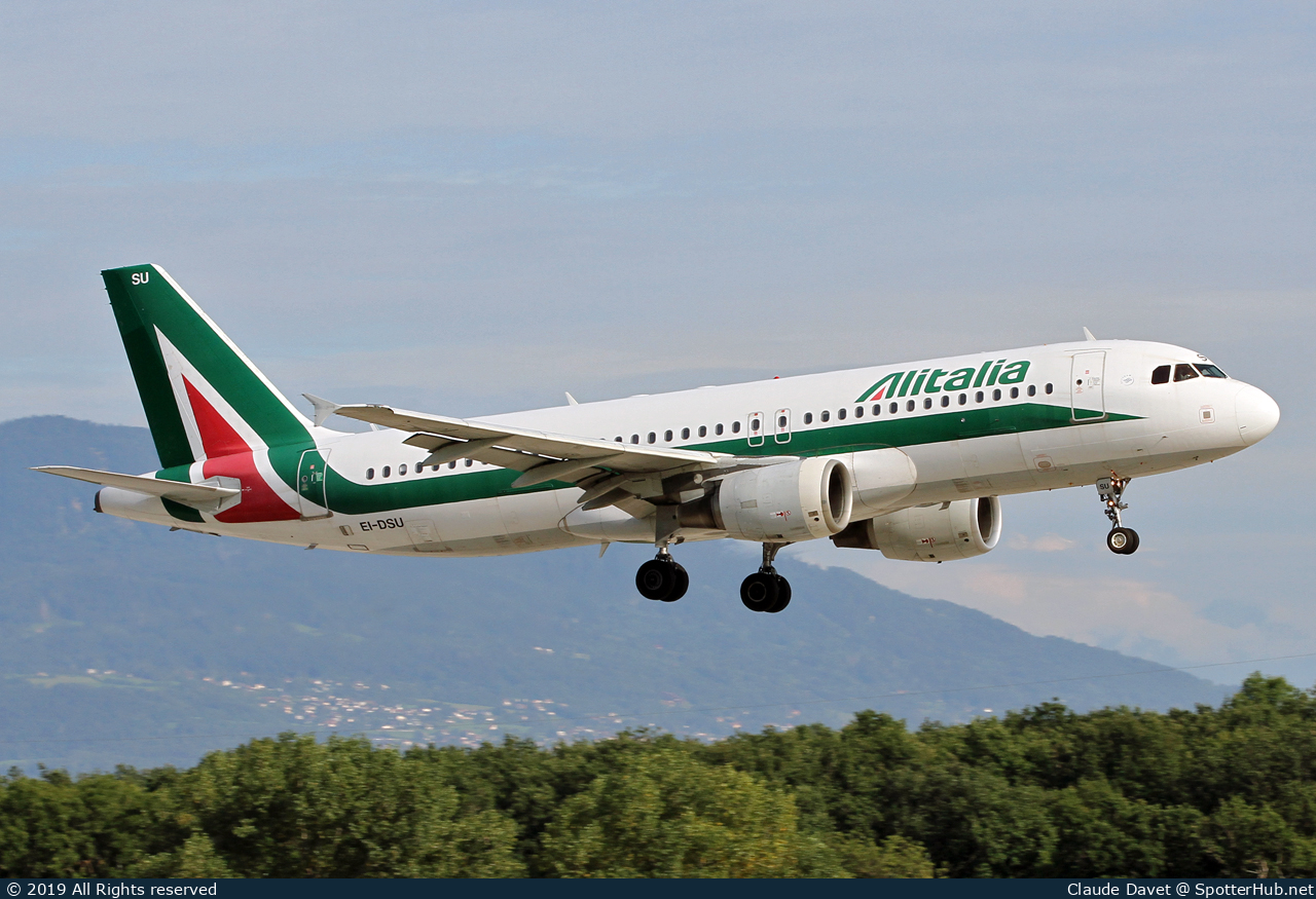 Photo of EI-DSU - Airbus A320-216 operated by Alitalia