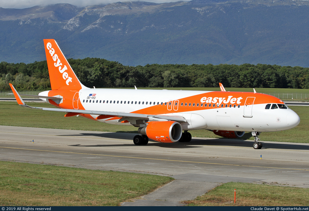 Photo of OE-IVU - Airbus A320-214 operated by easyJet Europe