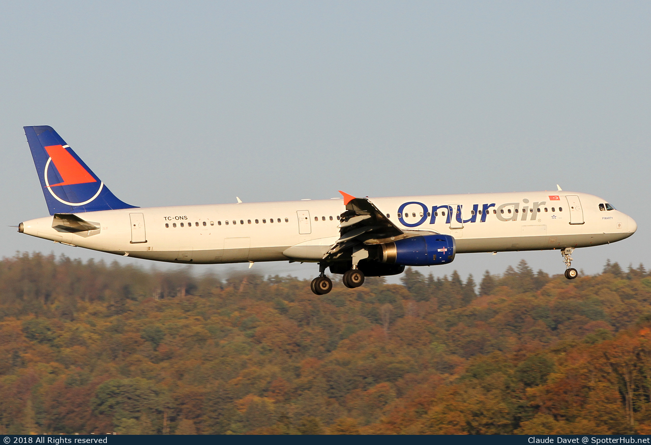 Photo of TC-ONS - Airbus A321-131 operated by Onur Air