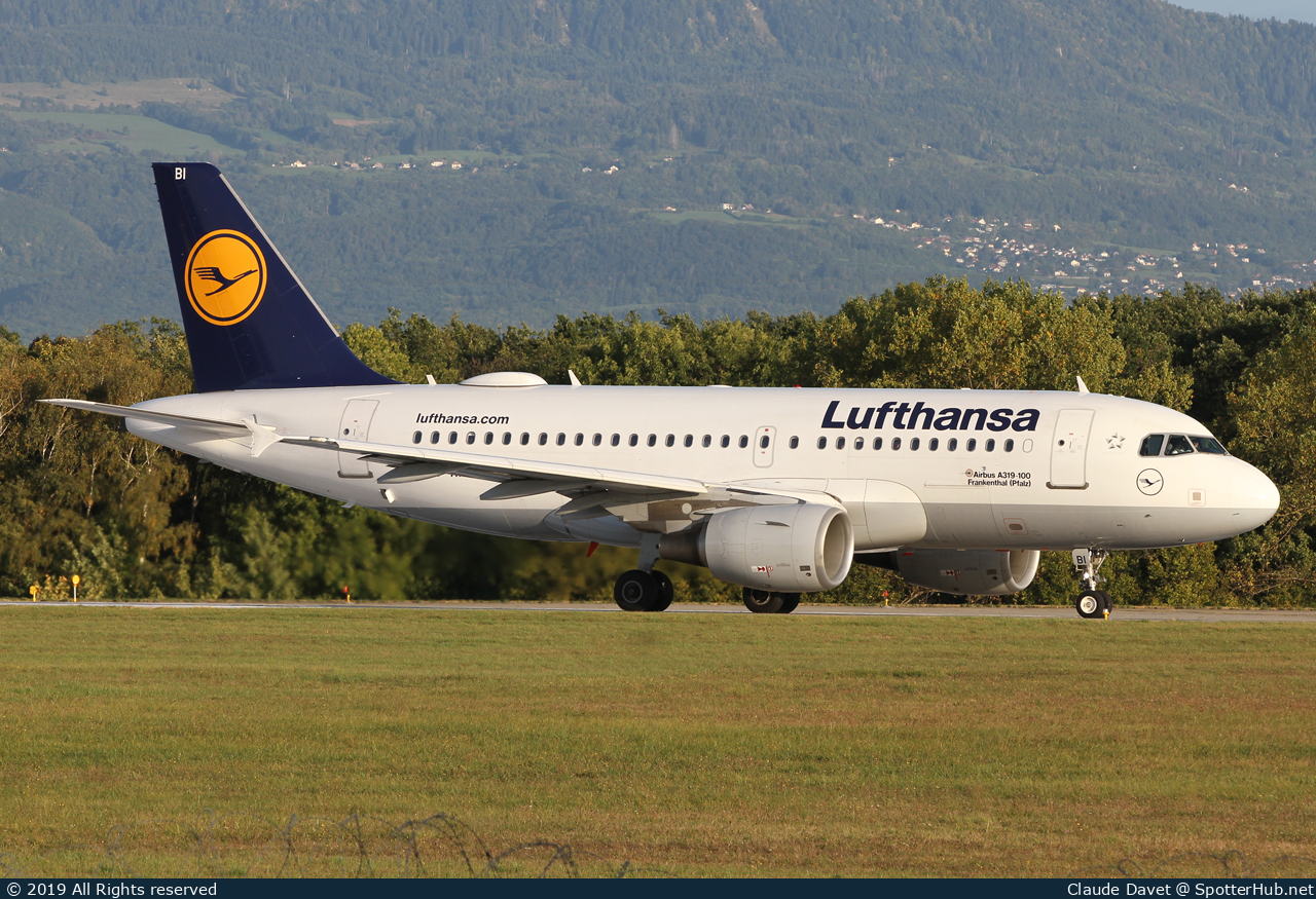 Photo of D-AIBI - Airbus A319-112 operated by Lufthansa