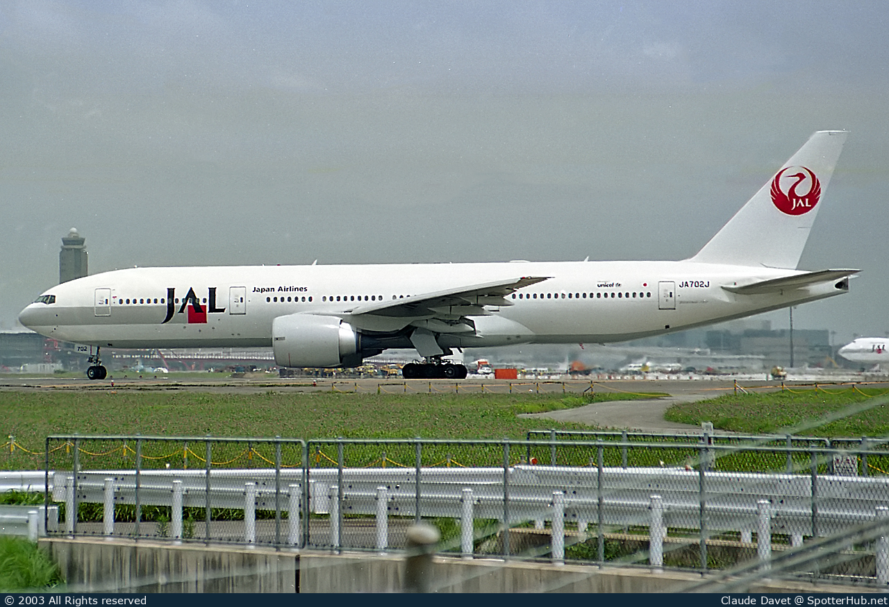 Photo of JA702J - Boeing 777-246(ER) operated by Japan Airlines