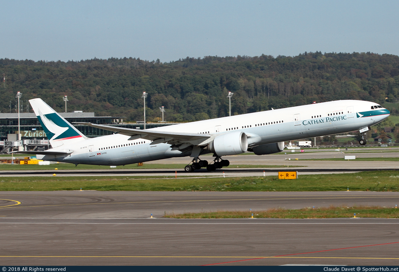 Photo of B-KPH - Boeing 777-367(ER) operated by Cathay Pacific Airways