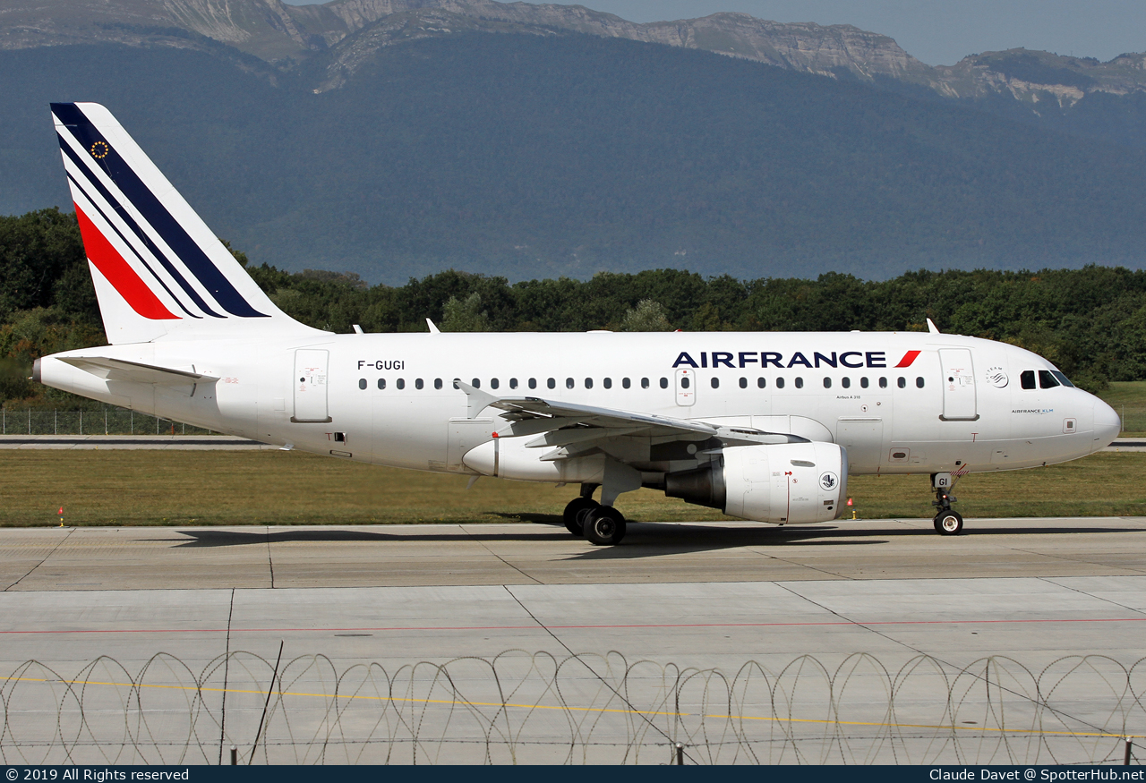 Photo of F-GUGI - Airbus A318-111 operated by Air France