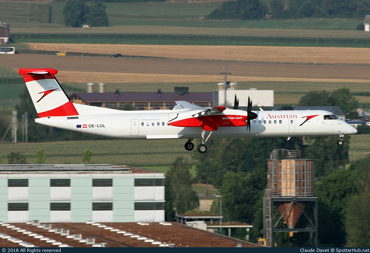 Photo of OE-LGL - Bombardier DHC-8-402 Dash 8 Q400 operated by Austrian Airlines