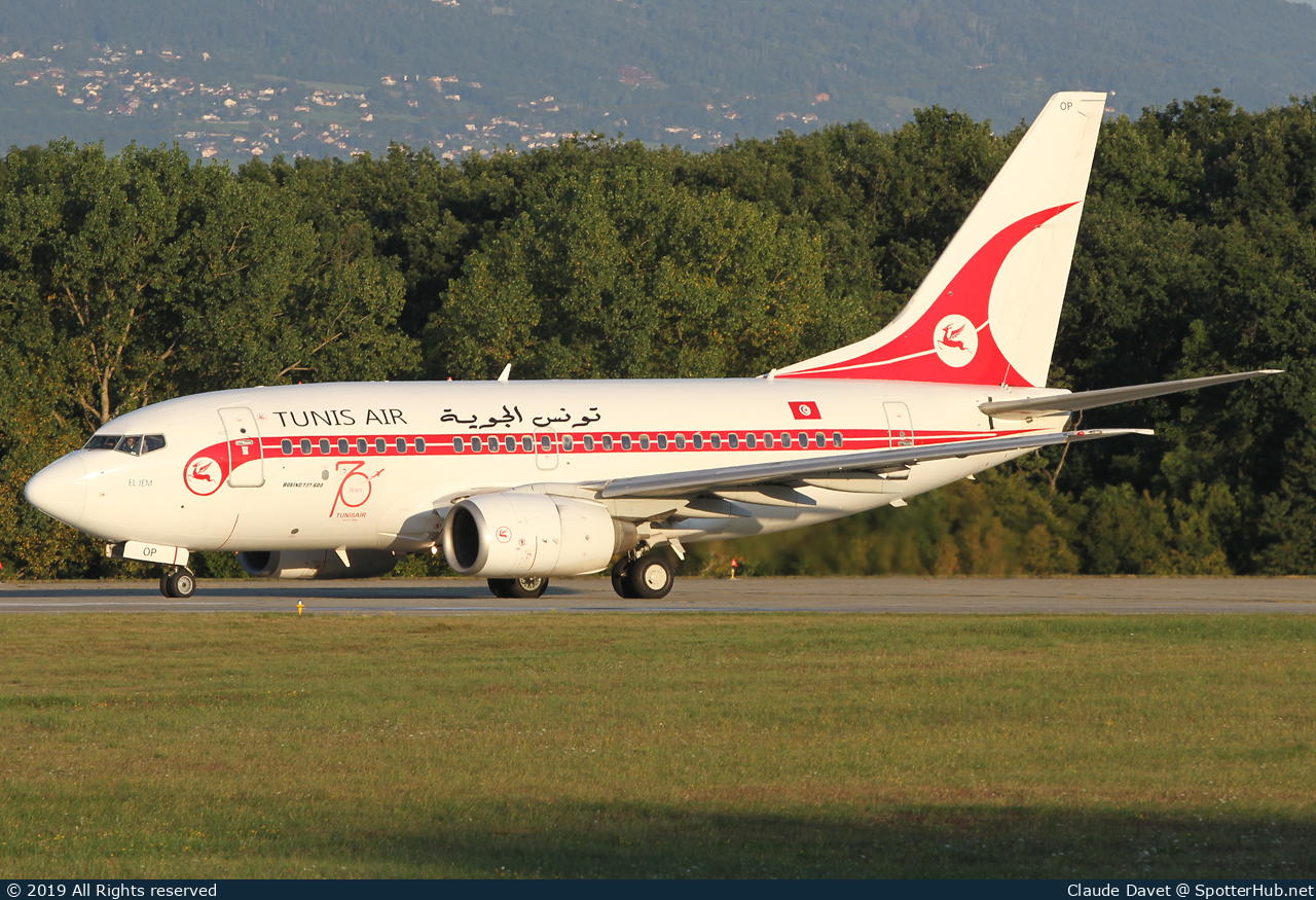 Photo of TS-IOP - Boeing 737-6H3 operated by Tunisair