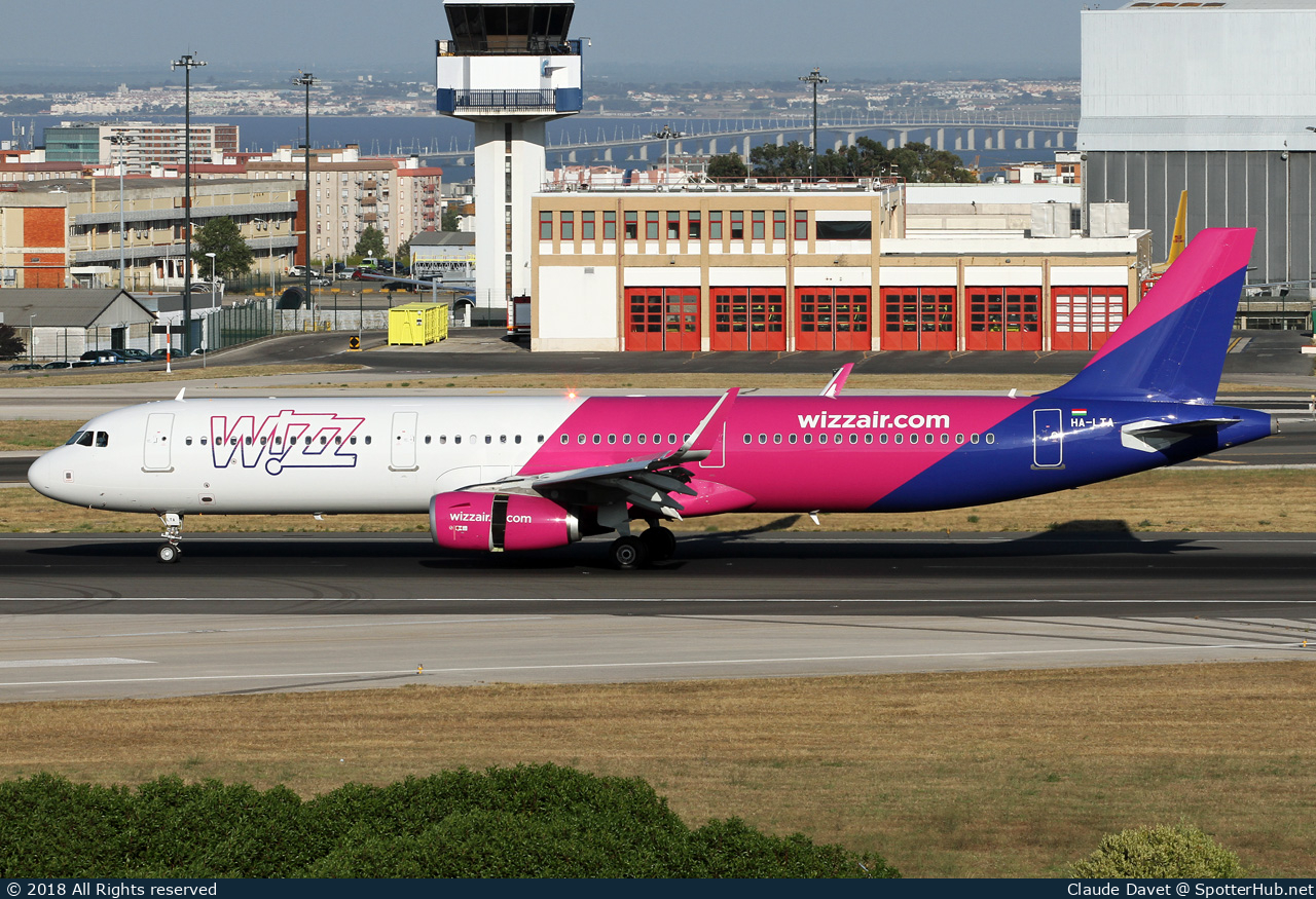 Photo of HA-LTA - Airbus A321-231 operated by Wizz Air