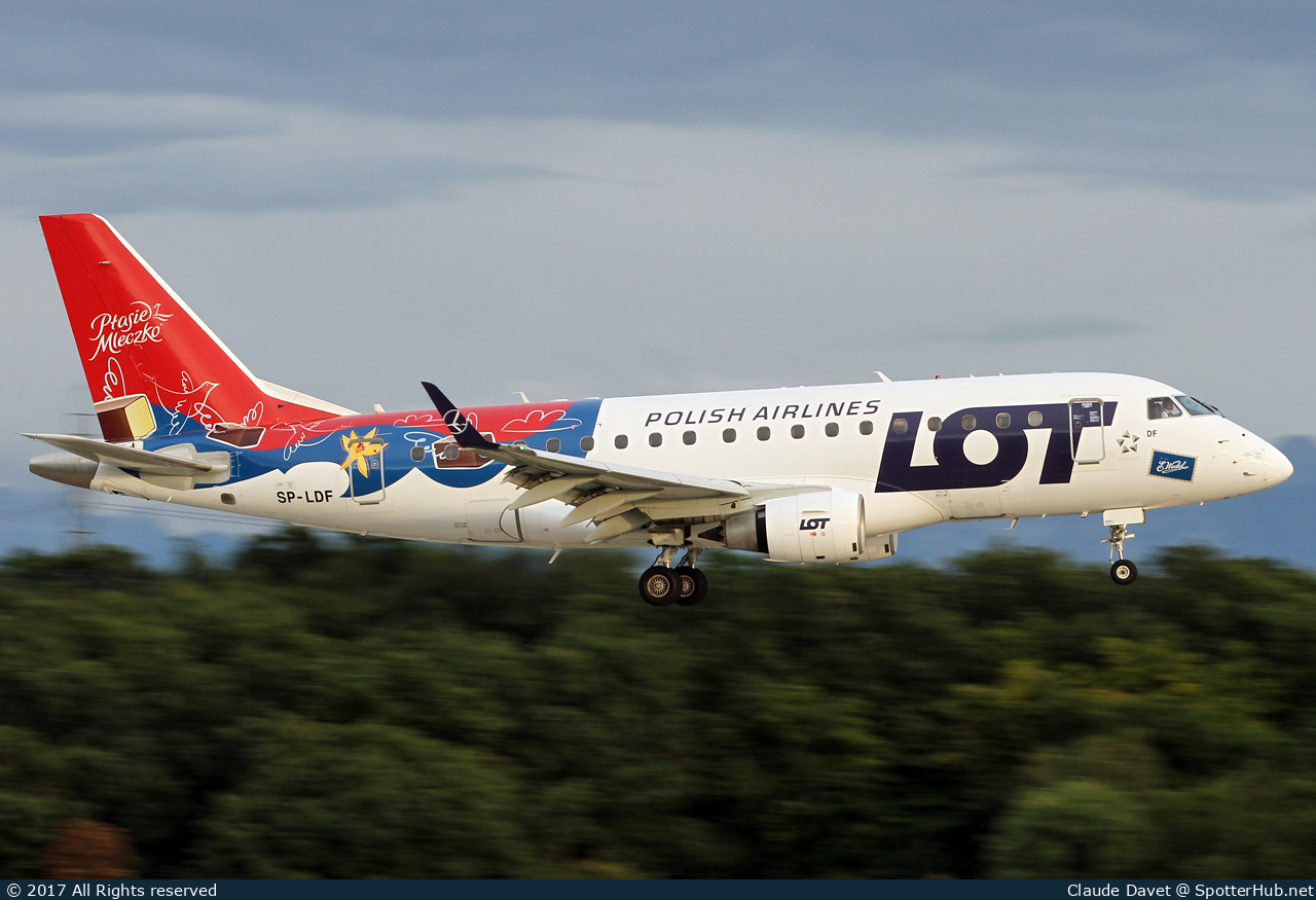 Photo of SP-LDF - Embraer ERJ-170LR operated by LOT Polish Airlines