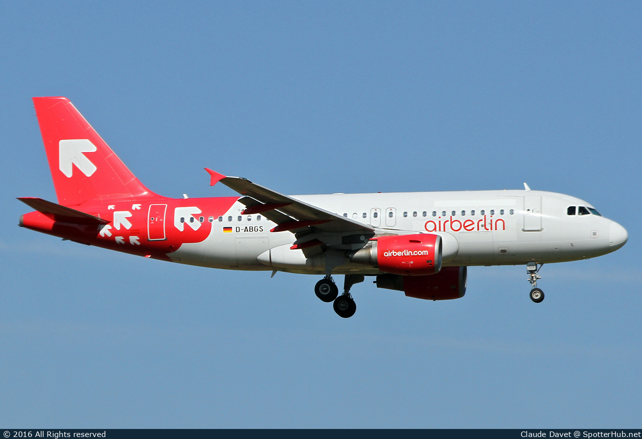 Photo of D-ABGS - Airbus A319-112 operated by Air Berlin