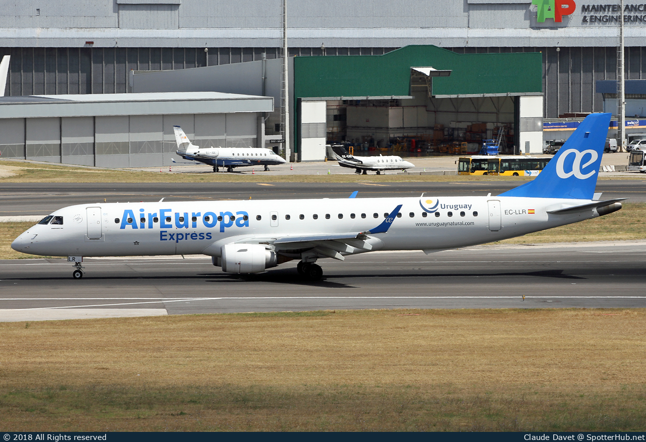 Photo of EC-LLR - Embraer ERJ-195LR operated by Air Europa Express (opb Aeronova)