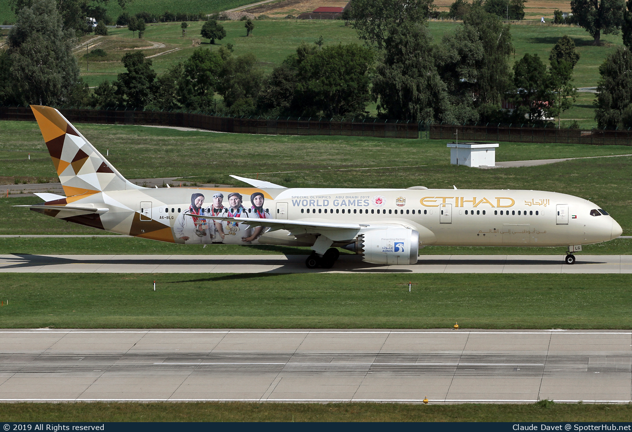 Photo of A6-BLG - Boeing 787-9 Dreamliner operated by Etihad Airways