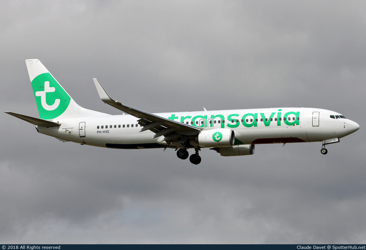 Photo of PH-HXE - Boeing 737-8K2 operated by Transavia