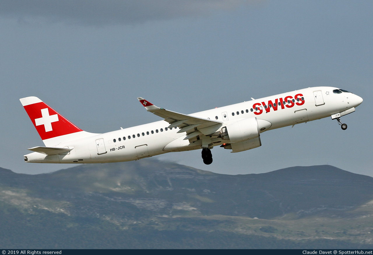 Photo of HB-JCR - Airbus A220-300 operated by Swiss International Air Lines