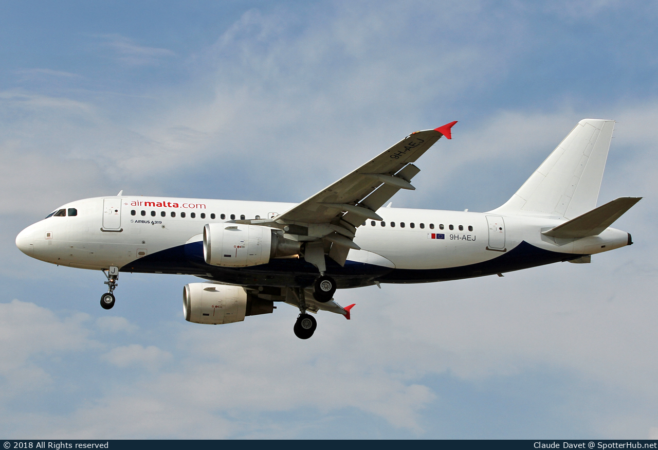 Photo of 9H-AEJ - Airbus A319-112 operated by Air Malta