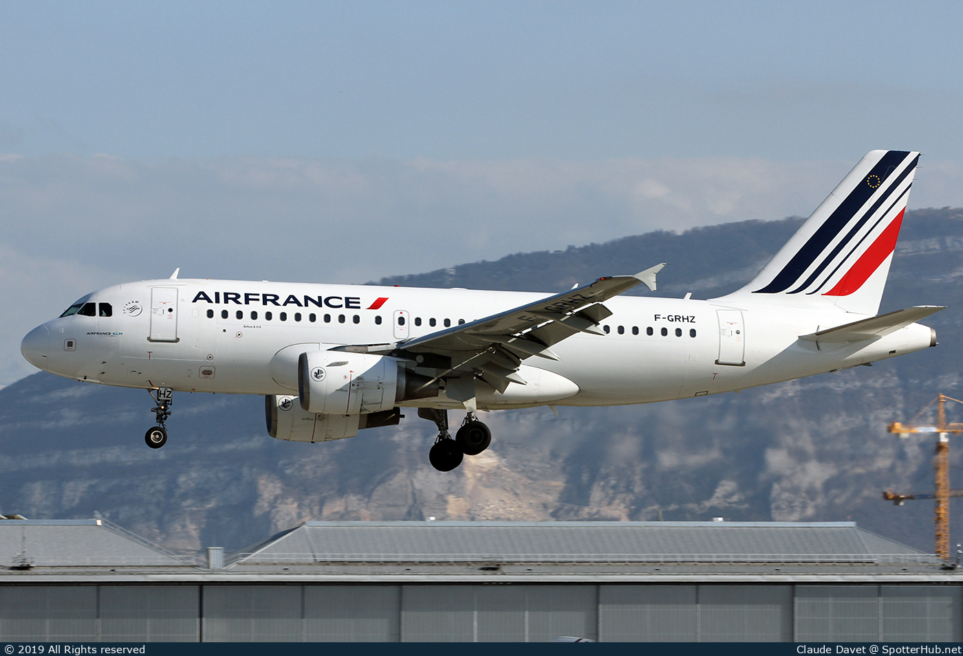 Photo of F-GRHZ - Airbus A319-111 operated by Air France
