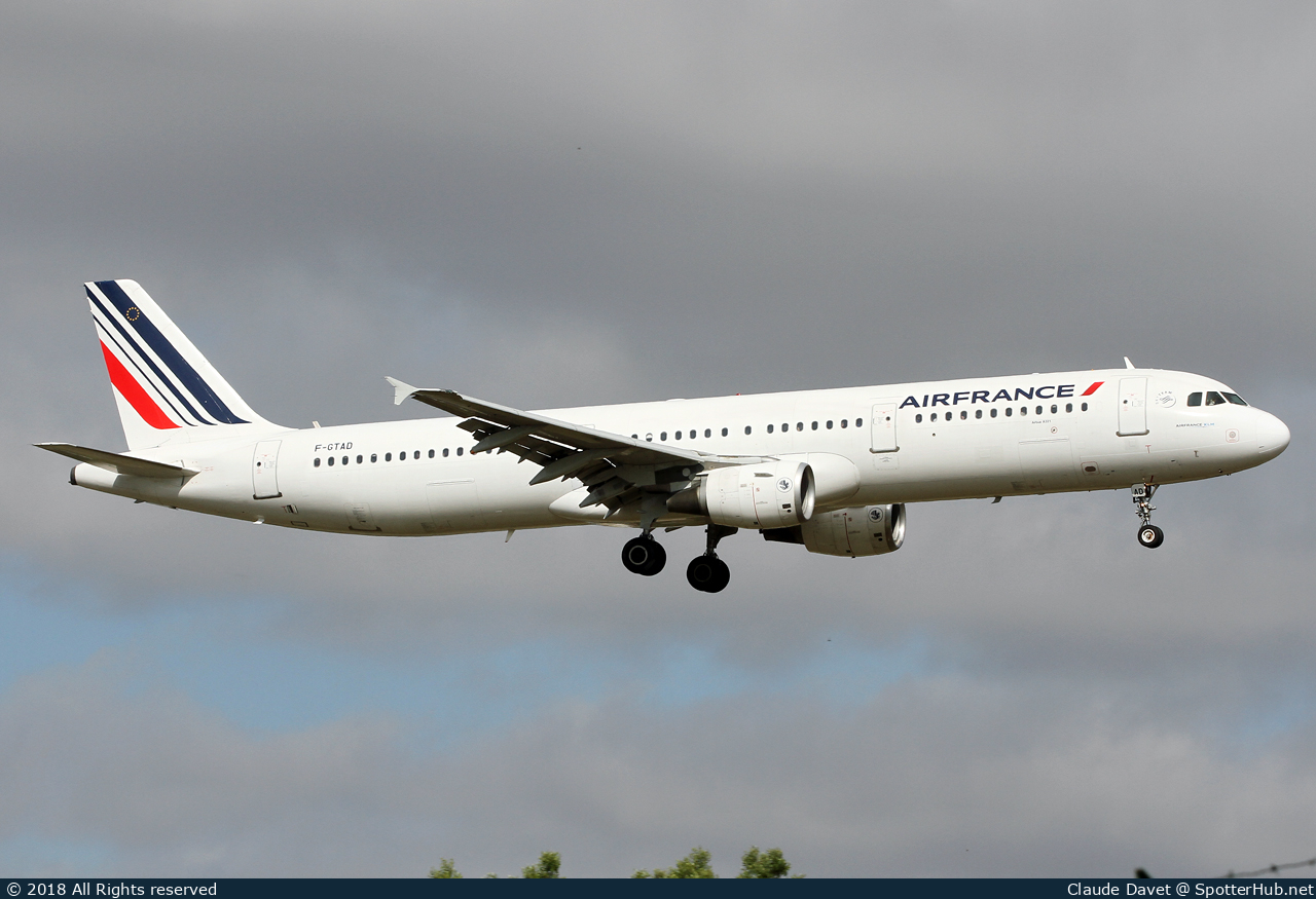 Photo of F-GTAD - Airbus A321-212 operated by Air France