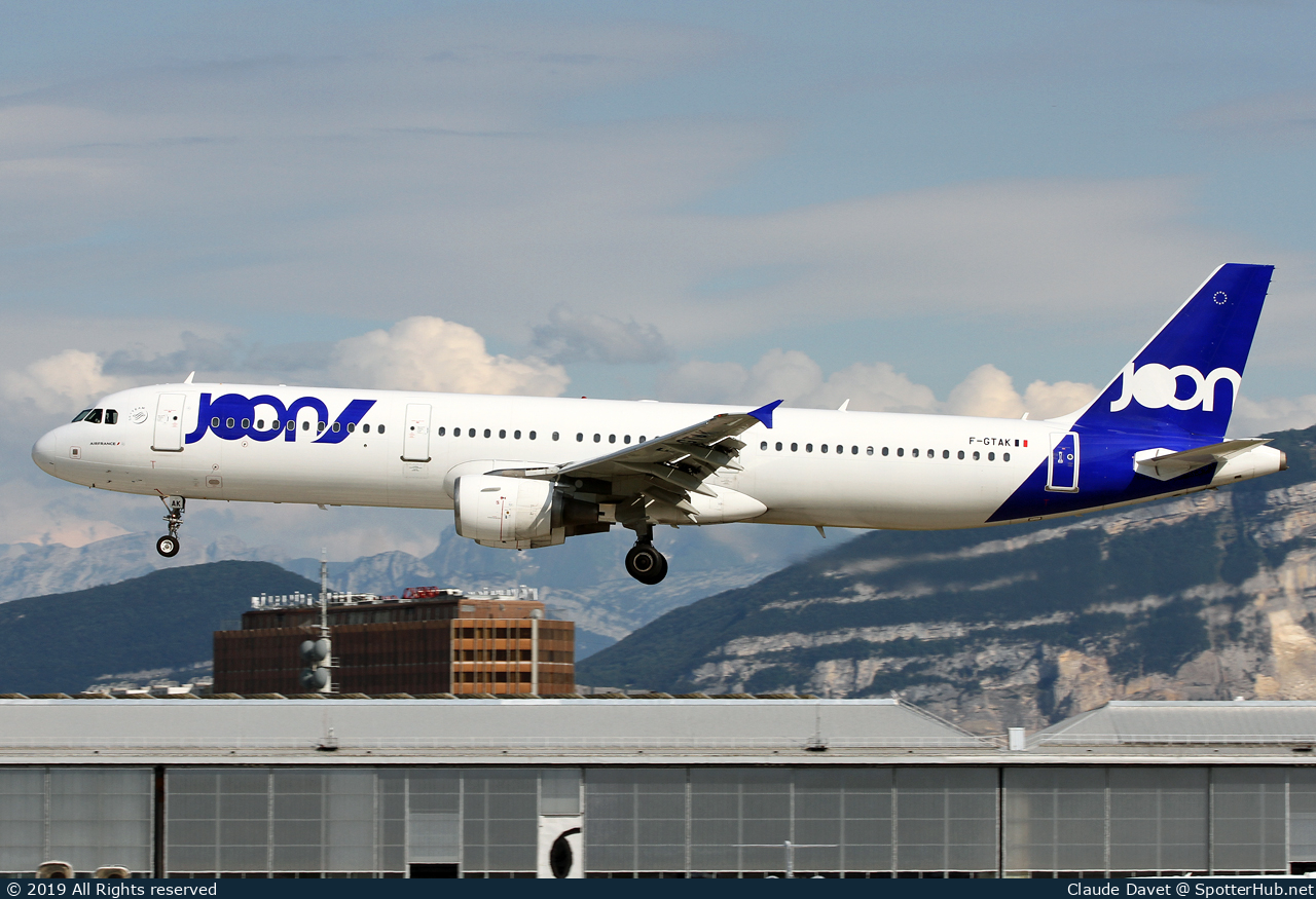 Photo of F-GTAK - Airbus A321-212 operated by Joon
