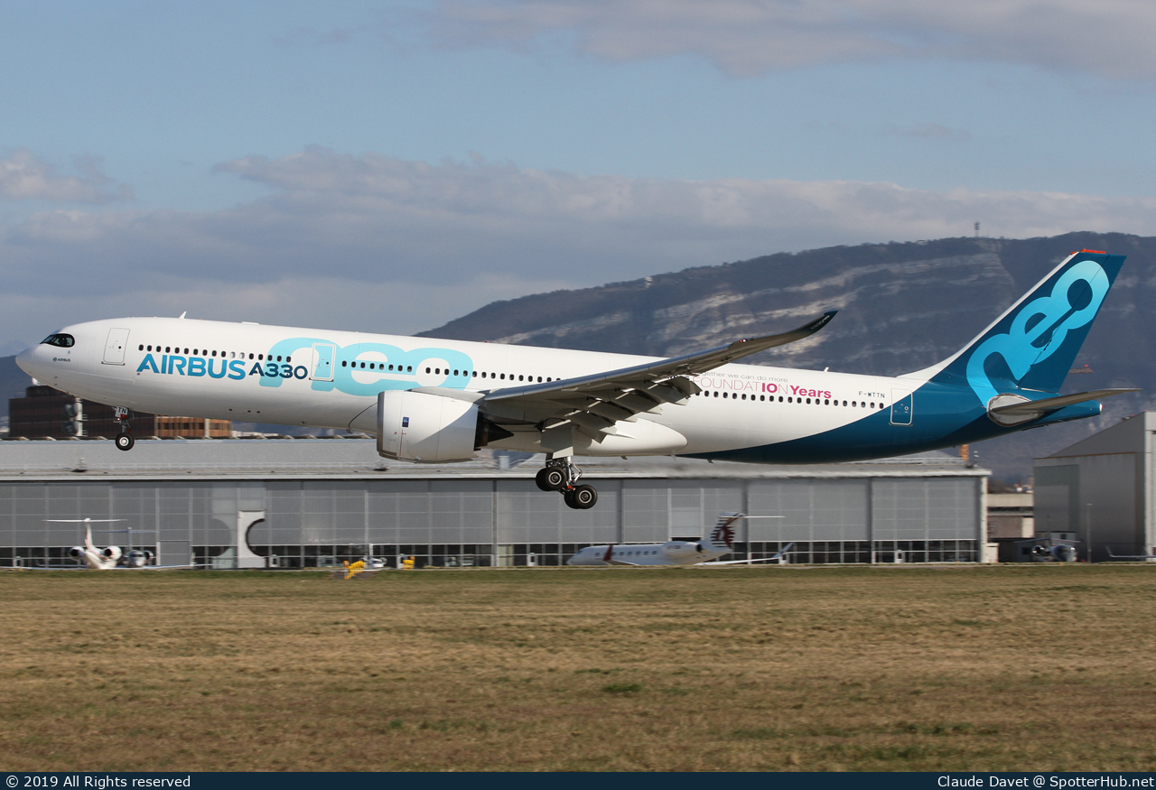 Photo of F-WTTN - Airbus A330-941 operated by Airbus Industrie