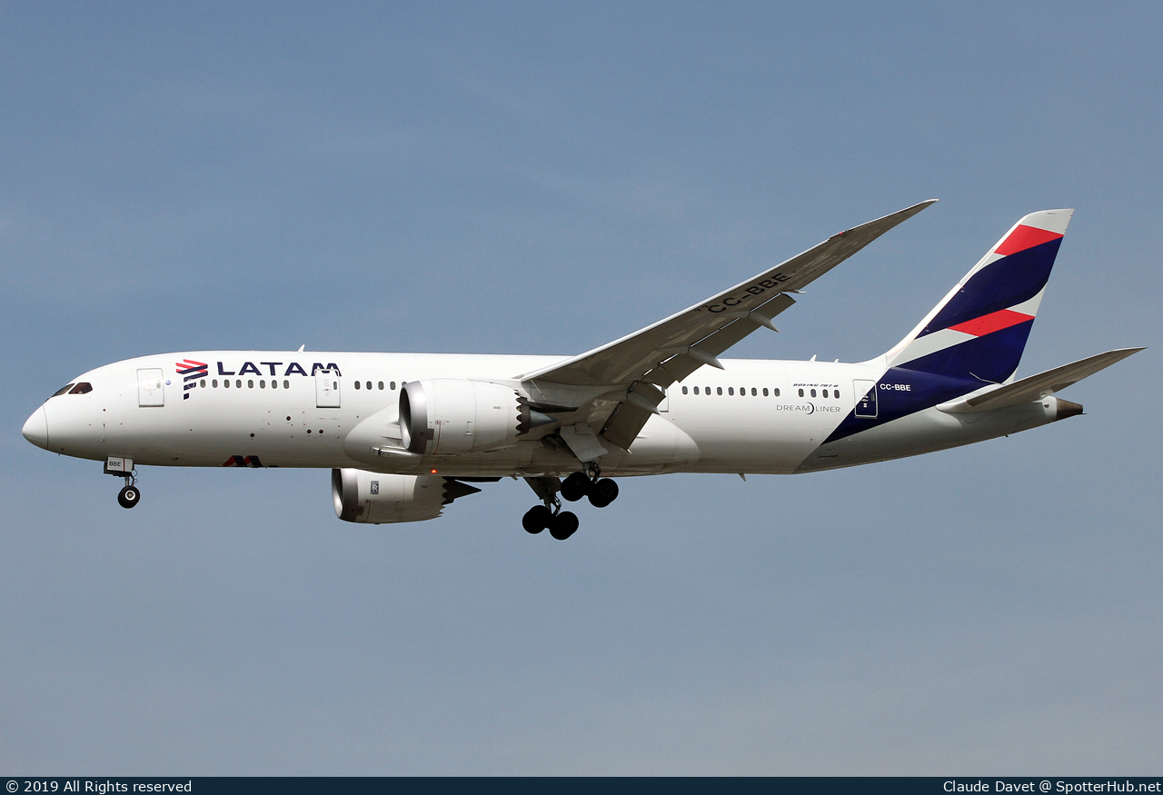 Photo of CC-BBE - Boeing 787-8 Dreamliner operated by LATAM Airlines