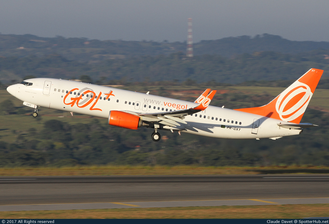 Photo of PR-GXT - Boeing 737-8EH operated by GOL Linhas Aéreas