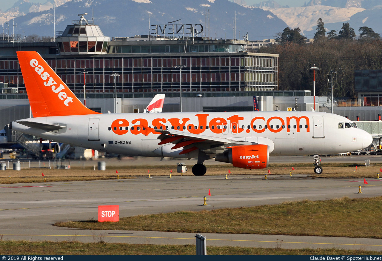 Photo of G-EZAB - Airbus A319-111 operated by easyJet