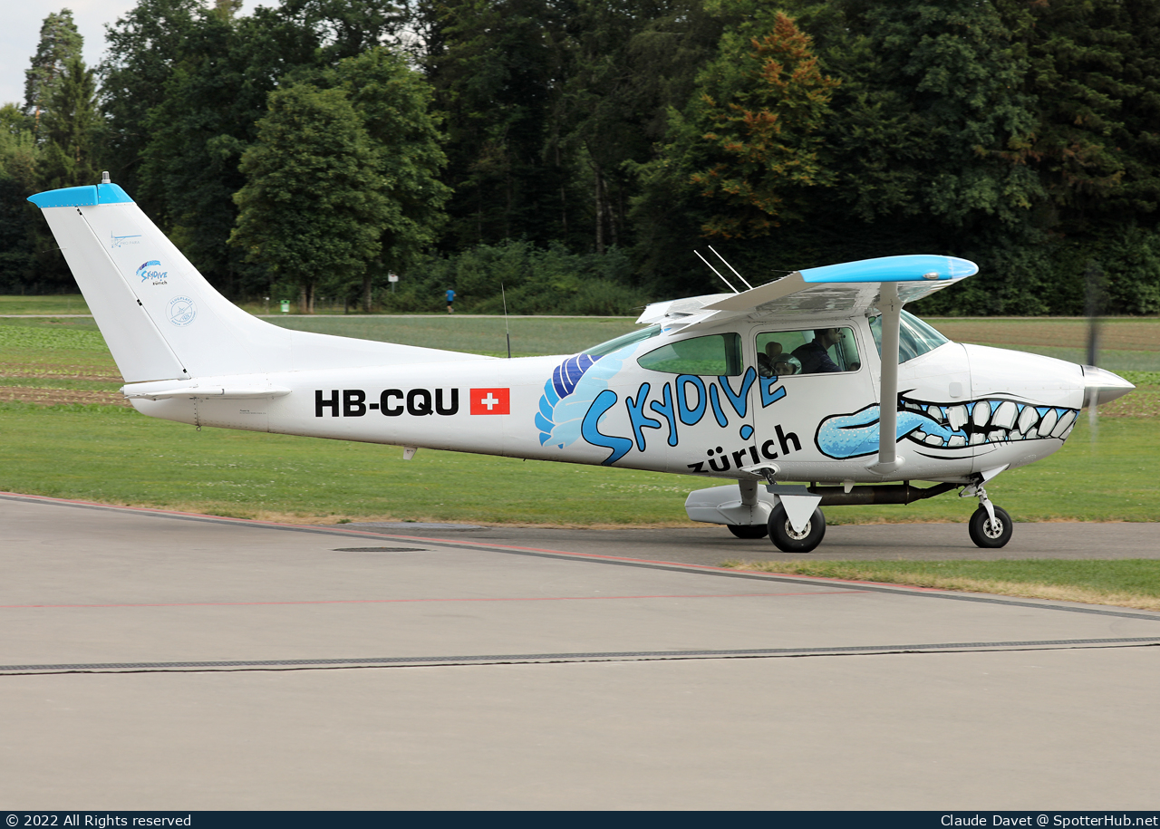 Photo of HB-CQU - Cessna 182Q Skylane operated by Skydive Zürich
