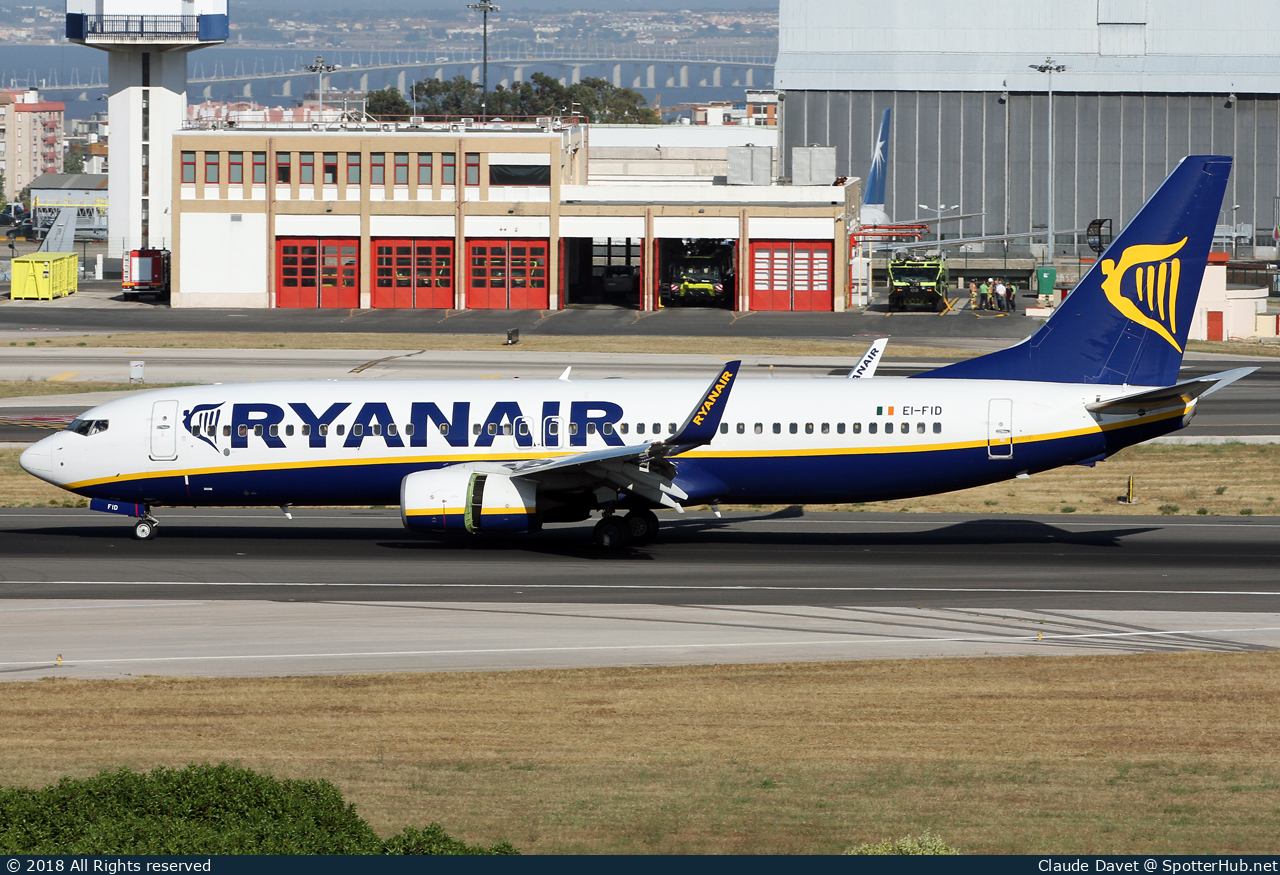 Photo of EI-FID - Boeing 737-8AS operated by Ryanair