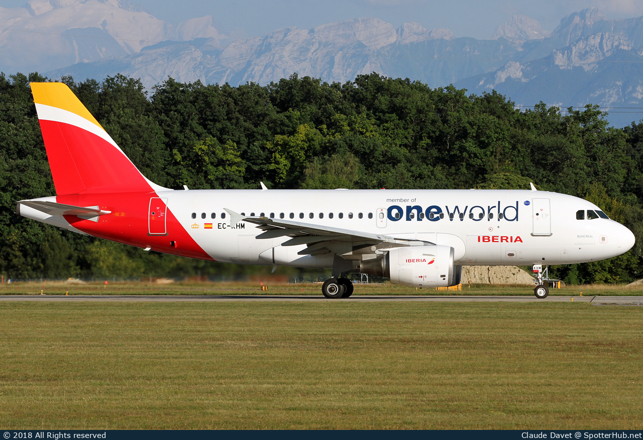 Photo of EC-KHM - Airbus A319-111 operated by Iberia