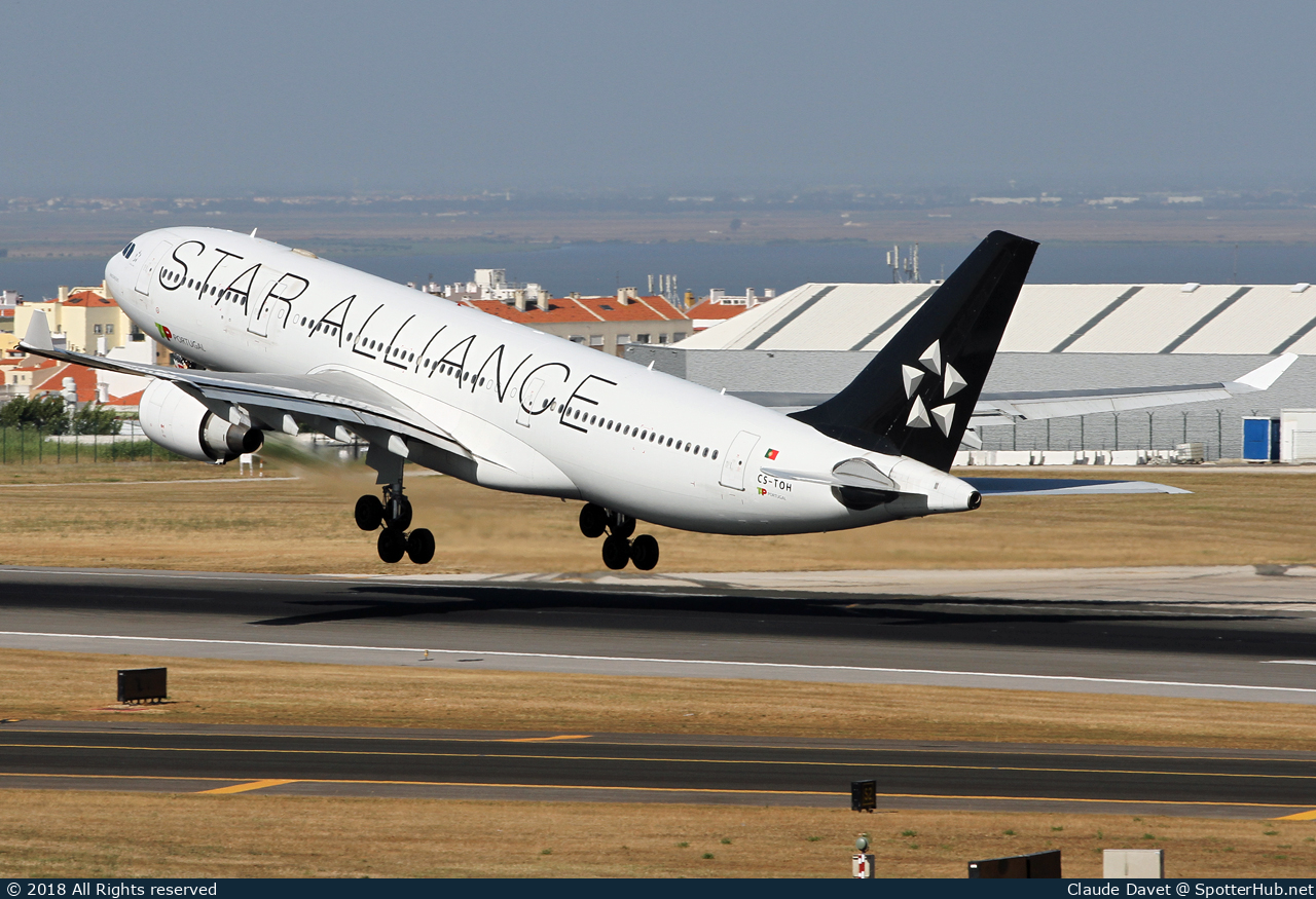 Photo of CS-TOH - Airbus A330-223 operated by TAP Air Portugal