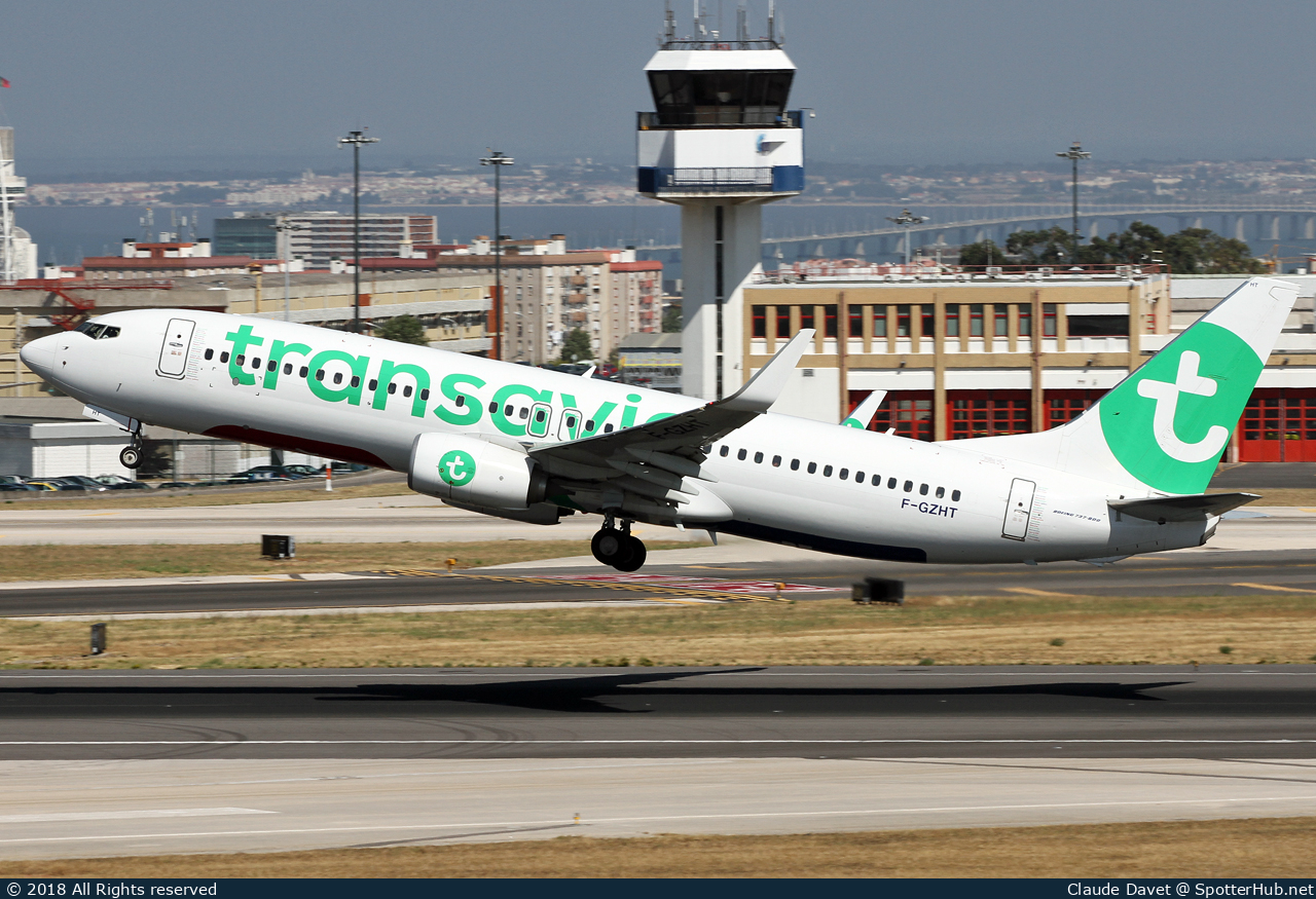 Photo of F-GZHT - Boeing 737-8K2 operated by Transavia France
