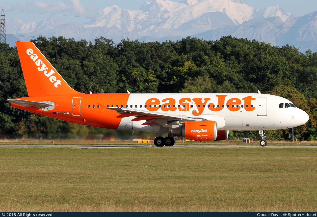 Photo of G-EZBF - Airbus A319-111 operated by easyJet