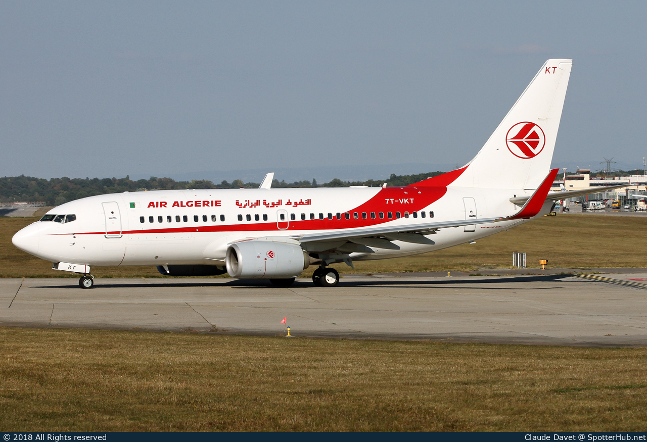 Photo of 7T-VKT - Boeing 737-7D6C operated by Air Algérie