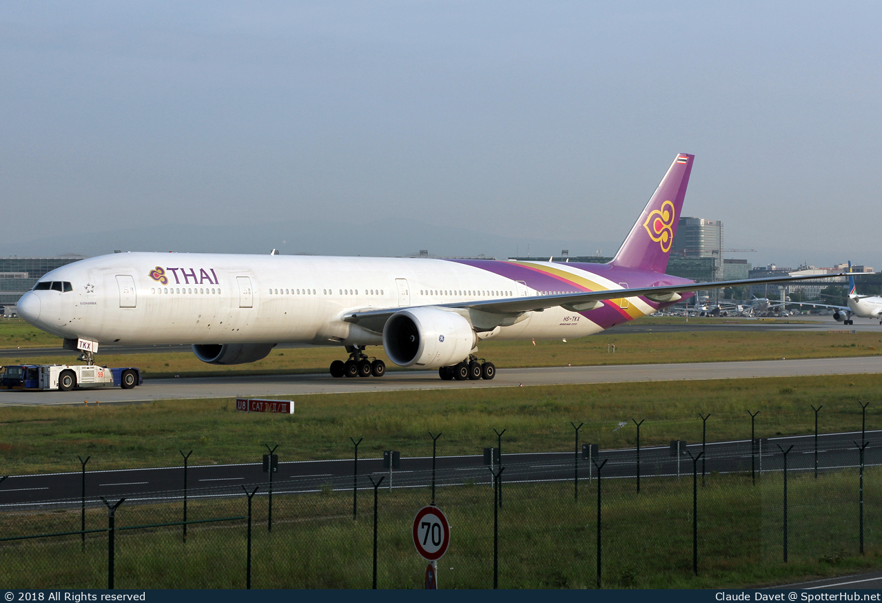 Photo of HS-TKX - Boeing 777-3D7(ER) operated by Thai Airways International
