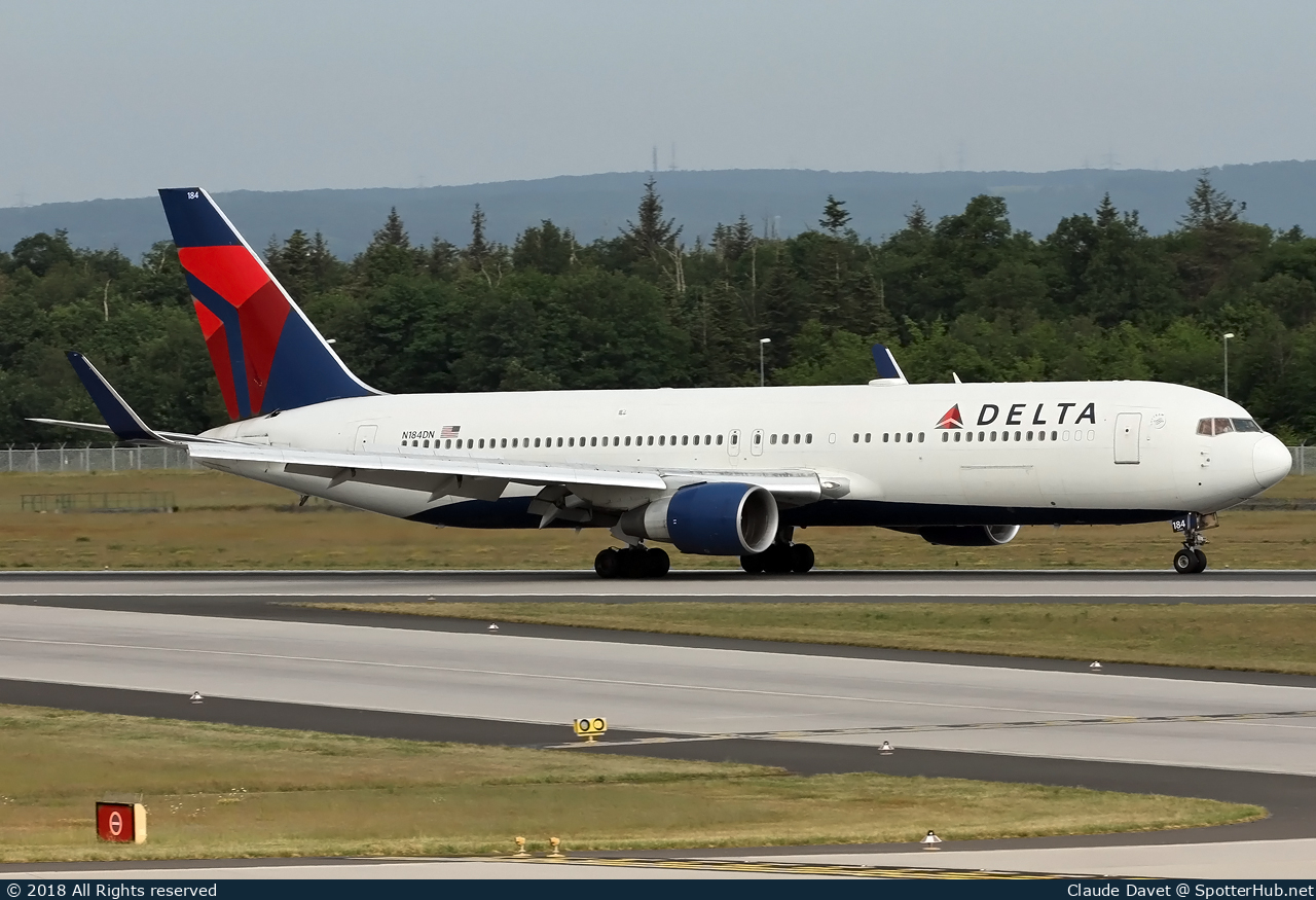 Photo of N184DN - Boeing 767-332(ER) operated by Delta Air Lines