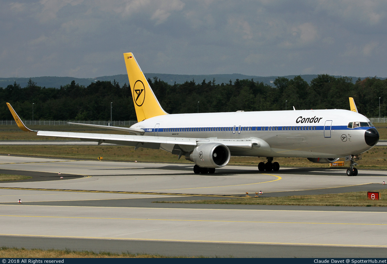 Photo of D-ABUM - Boeing 767-31B(ER) operated by Condor