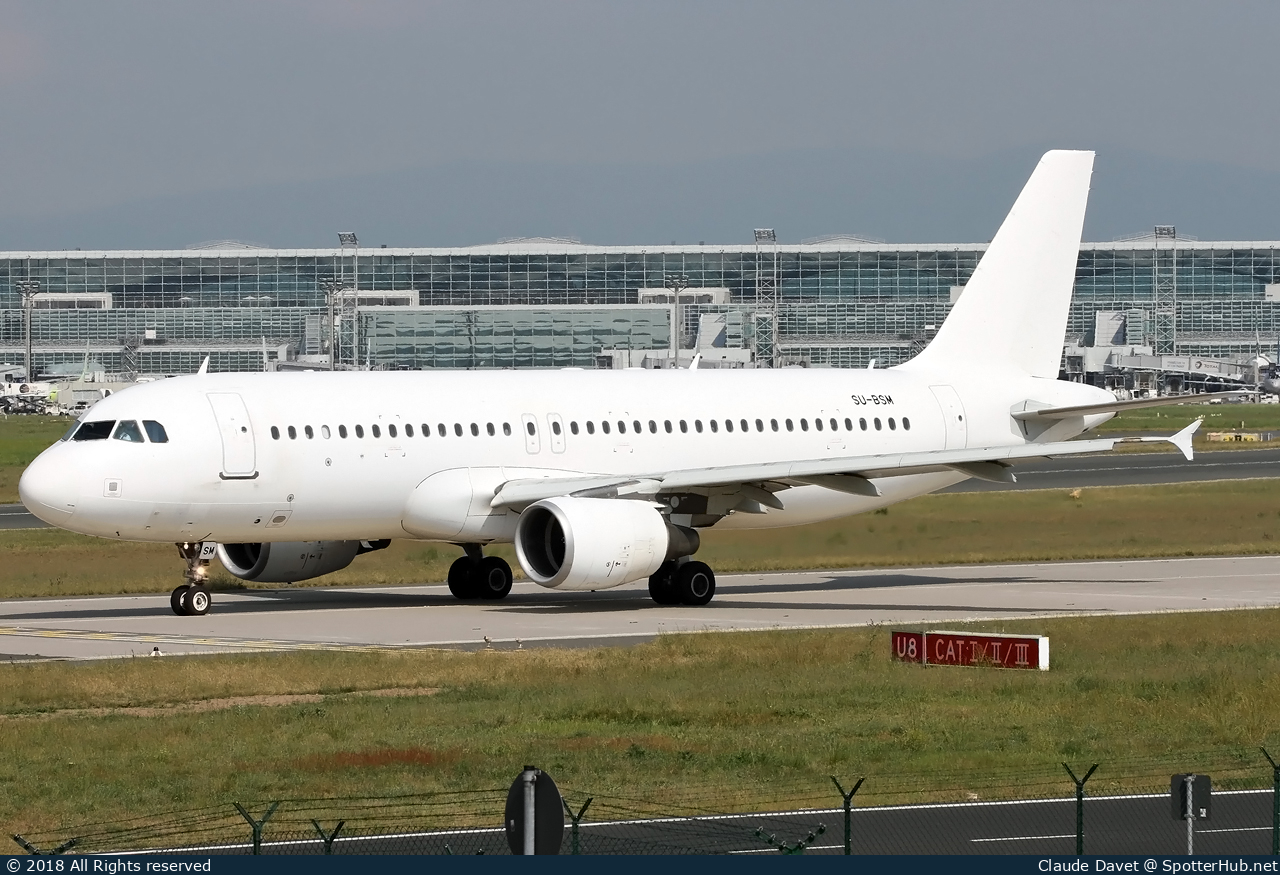Photo of SU-BSM - Airbus A320-214 operated by Air Cairo