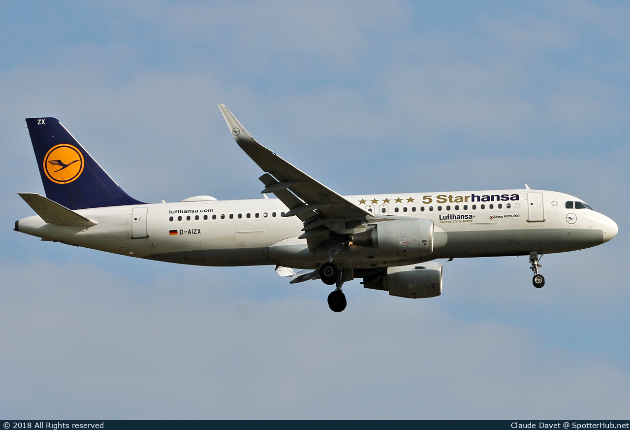 Photo of D-AIZX - Airbus A320-214 operated by Lufthansa