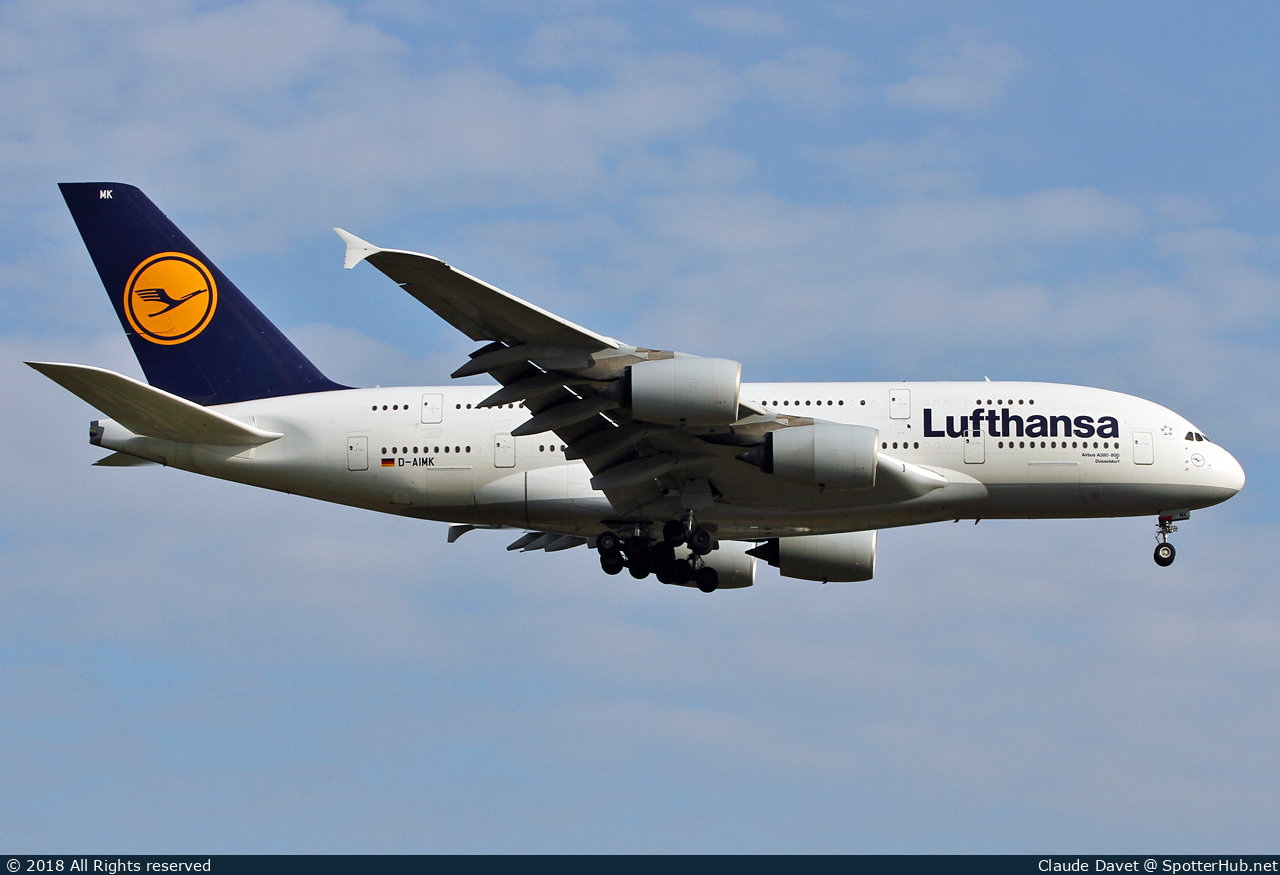 Photo of D-AIMK - Airbus A380-841 operated by Lufthansa