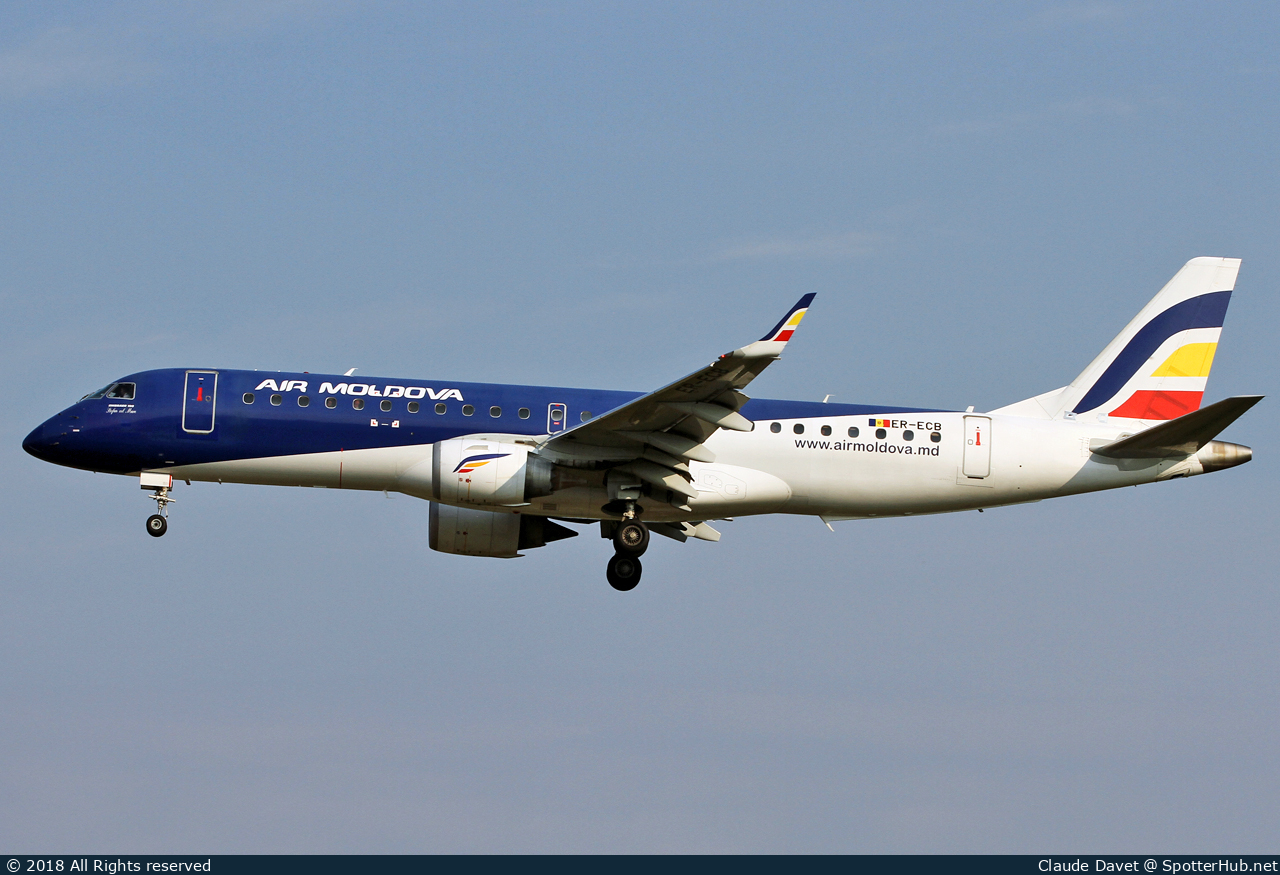 Photo of ER-ECB - Embraer ERJ-190LR operated by Air Moldova