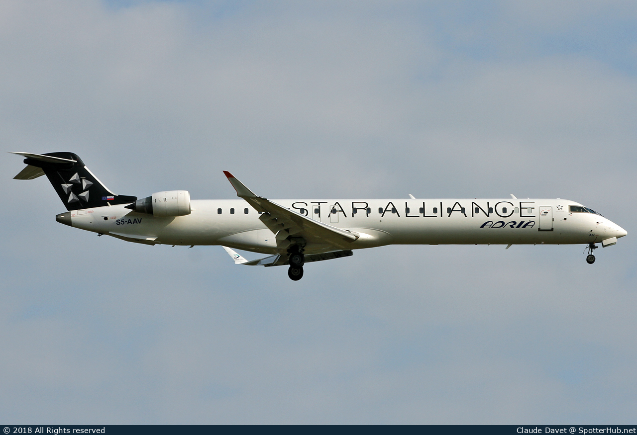 Photo of S5-AAV - Bombardier CRJ-900LR operated by Adria Airways